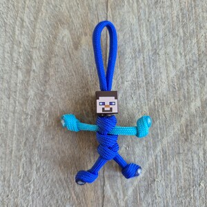 Sleutelhanger Minecraft Stijl - Handgemaakt Paracord Poppetje - Minifigure Steve Stijl