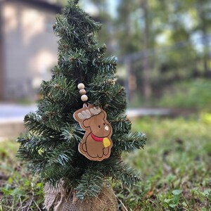 rote Nase Rentier Weihnachtsschmuck, Stickerei, Weihnachtsgeschenk für Mitarbeiter, traditionelles Ornament handgemacht, Weihnachtsschmuck für die Familie