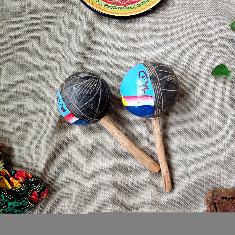 2 Maracas Handmade Hand Painted Vintage Maraca Pair Tribal Instrument Shakers Etsy