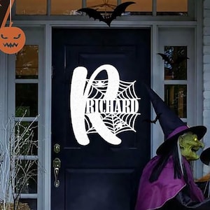 Placa de carta de Halloween personalizada, placa de parede com letra de sobrenome assustador, placa de nome de família de Halloween, decoração de Halloween, presente de Halloween, decoração de casa de outono