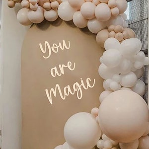Letrero con nombre personalizado para cumpleaños, letrero de madera para cumpleaños en el jardín, letras de madera personalizadas, recorte de palabras, letrero con nombre personalizado para cumpleaños, letrero con fondo de boda