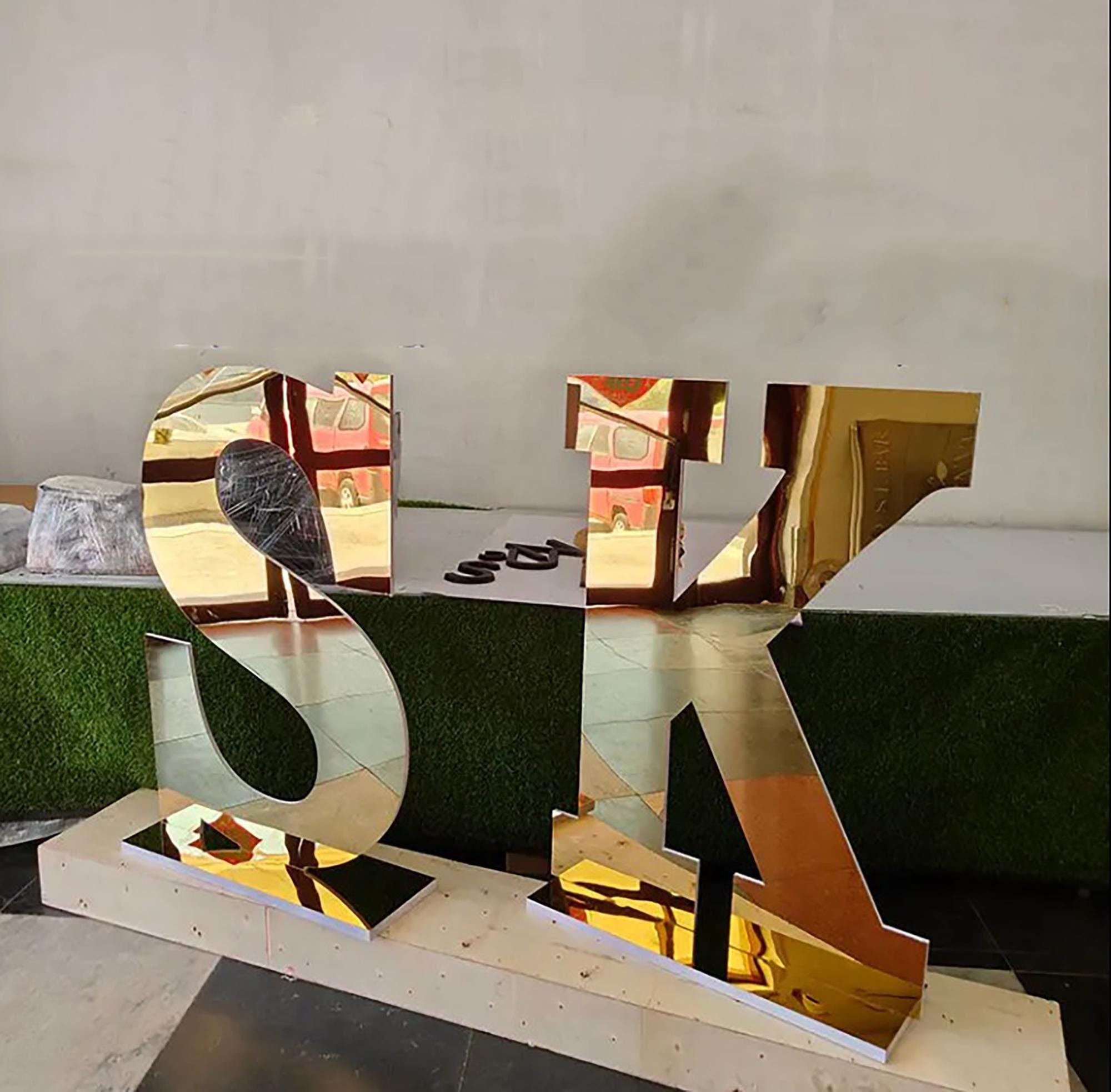 Mirror Acrylic Freestanding letters Party Prop Decor,Large Letter Wedding photo backdrop Sign,Birthday Baby Shower Backdrop Marquee Letter