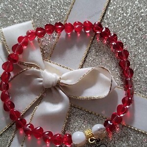 Tschechischer Glas-Herzperlen-Armband-Schlüsselanhänger – Valentinstag-Liebesamor