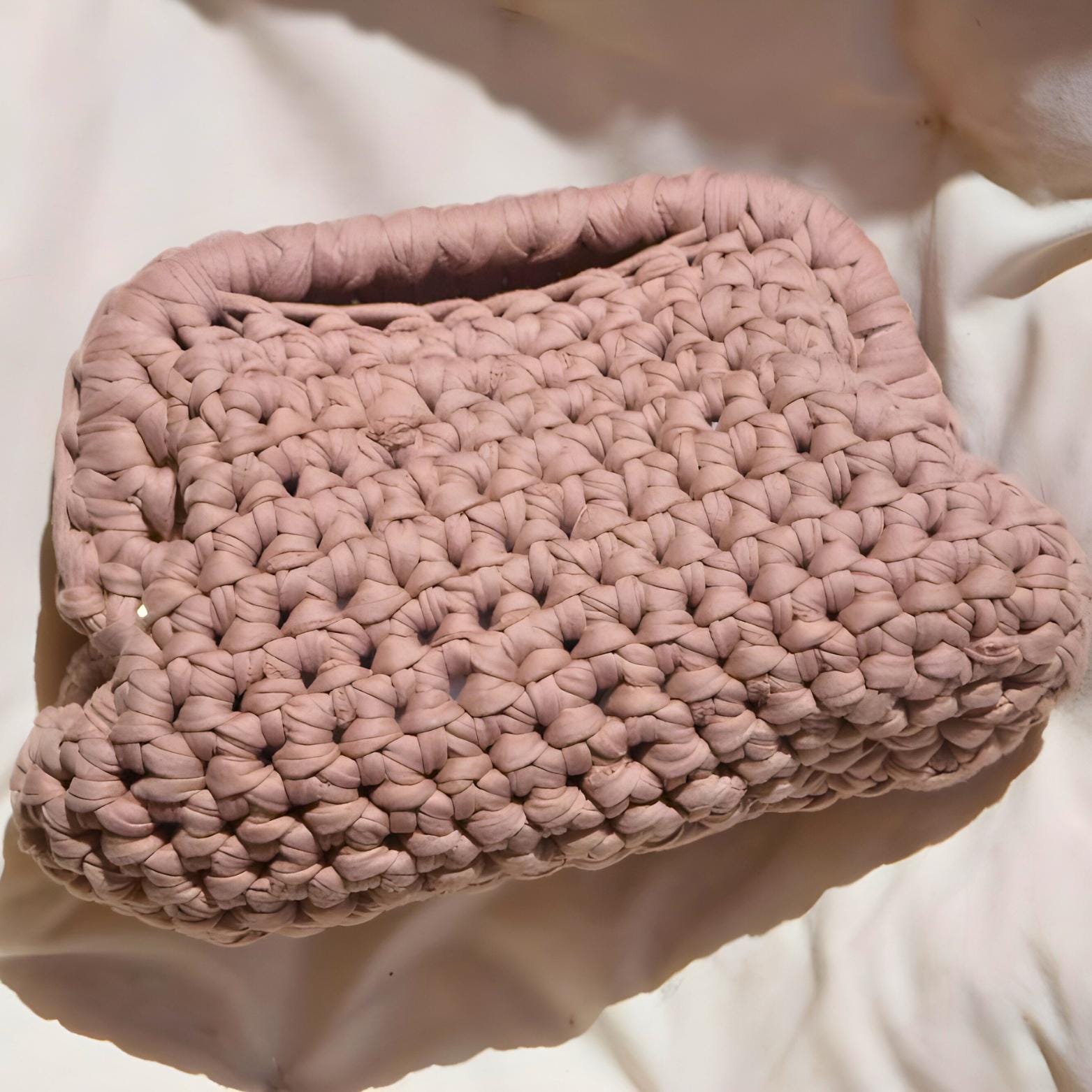 40 Crochet Clutch Bags with Fringe, Wristlets, and Granny Squares 3 Crochet clutch bag