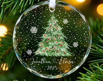 Adorno navideño personalizado para parejas, Adorno navideño con los nombres de la pareja, Nuestra primera Navidad juntos, Regalo para recién casados, Decoración navideña para el hogar