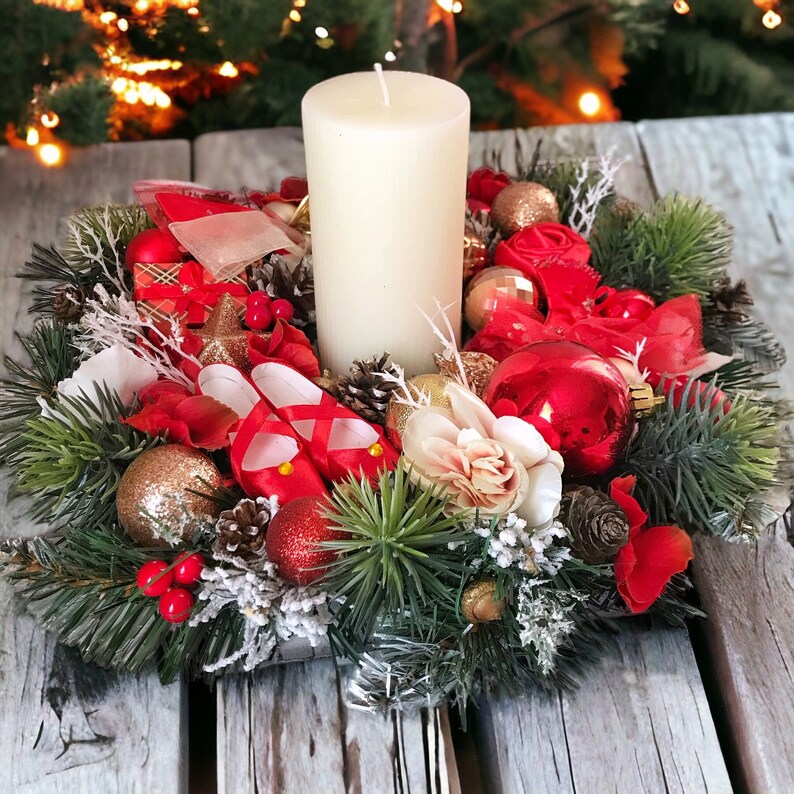 Holidayinspired Christmas Table Centerpiece and Wreath in Red Etsy