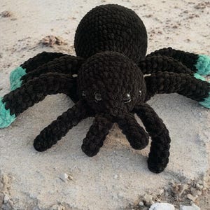 Crochet Plush Spider Toy Black Crochet Tarantula, Stuffed Amigurumi Spider, Handmade spider plush toy amigurumi, crochet plushies insect toy