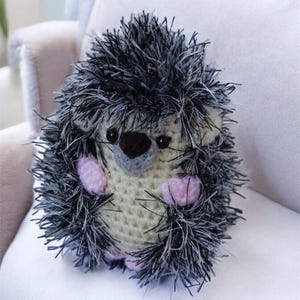 Crochet plush hedgehog toy, stuffed animal hedgehog, amigurumi hedgehog plushie, soft handmade hedgehog gift, baby shower hedgehog toy