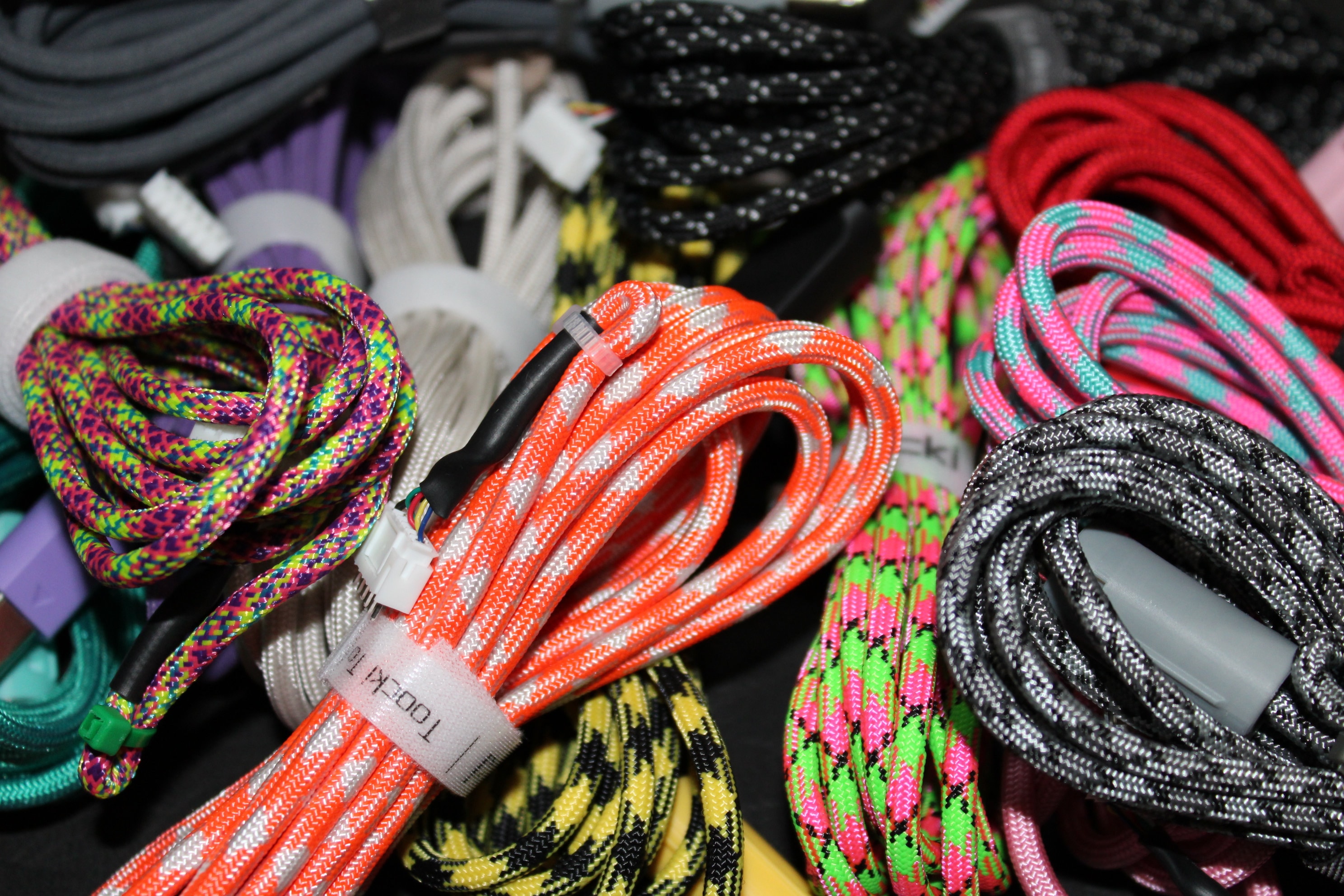 Custom Paracord Cable for Gamecube Controllers - Etsy
