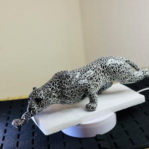 Leopard Statue Resin Sculpture, Collectible Cheetah Figurine,