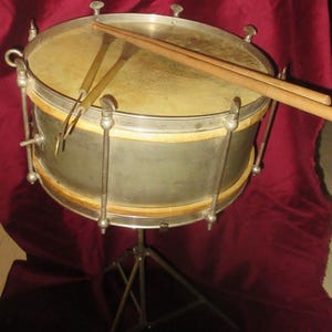 Amazing Vintage Ditta Prof. ROMEO ORSI Milano Snare Drum - Base -Sticks 1920-30