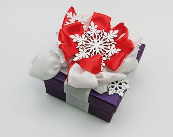 Prewrapped Gift Box Purple/Snowflakes 4.5x4.5x2.5
