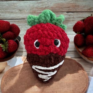 Chocolate Covered Strawberry Plushie :)