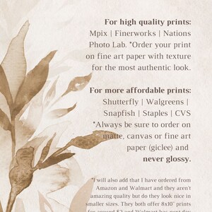 Puede incluir: Una ilustraci&oacute;n de acuarela de flores marrones sobre un fondo beige con texto que dice "WHERE TO PRINT" y enumera servicios de impresi&oacute;n en l&iacute;nea para impresiones de alta calidad y asequibles. El texto tambi&eacute;n incluye consejos para pedir impresiones, como pedir en mate, lienzo o papel de arte fino y nunca en brillo.