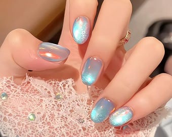 Uñas postizas con degradado de unicornio de fantasía de color azul Aurora hechas a mano, uñas Aurora, uñas coloridas, uñas de ojo de gato, uñas ovaladas cortas