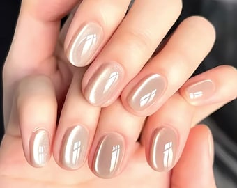 Uñas postizas de ojo de gato Moonlight Secret Realm hechas a mano, uñas Aurora, uñas de ojo de gato con piedras preciosas Moonlight, uñas ovaladas cortas