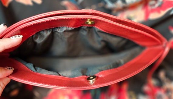 Retro 1980's Red Leather Purse - image 3