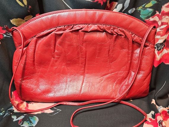 Retro 1980's Red Leather Purse - image 1