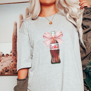 Diet Coke Pink Bow Tshirt, Diet Coca Cola Shirt Diet Coke Lover, Trendy T-shirt Diet Coke Fan, Gift for Diet Coke Drinker, Gift for Her