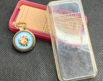 Russische Vintage Taschenuhr für Damen Chaika. Au. Original Box.Unterlagen