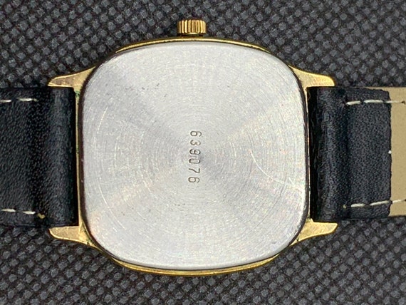 Soviet Vintage Wrist Watch Chaika Quartz AU. Rare… - image 6