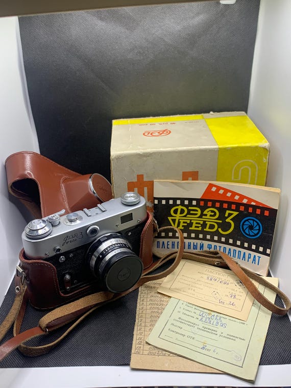 Appareil Photo Argentique Vintage Soviétique Smena 35 + Objectif Industa - Occasion Pour Pièces/réparation