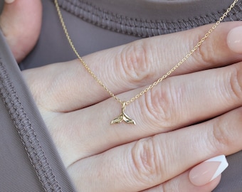14K Solid Gold Whale Tale Necklace, Gold Mermaid Tail Pendant, Mermaid Jewelery, Dolphin Tail, Fish Tail Charm, Necklace for Sealover