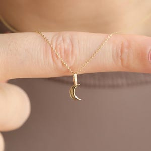 14K Gold Moon Necklace, Tiny Crescent Moon, Minimalist Necklace, Dainty Moon Necklace, Celestial Jewelry, Handmade Jewelry, Gifts for Her