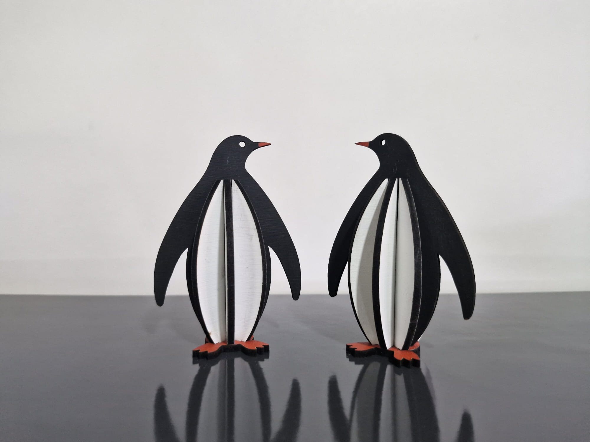 Laser Cut Penguin 3D Puzzle: DIY Home Decor (3mm) (digital