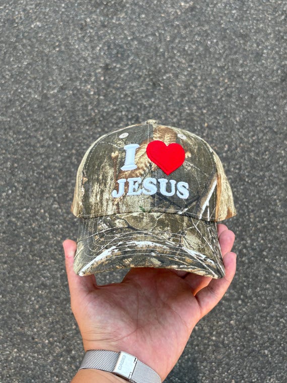 I LOVE JESUS Hat