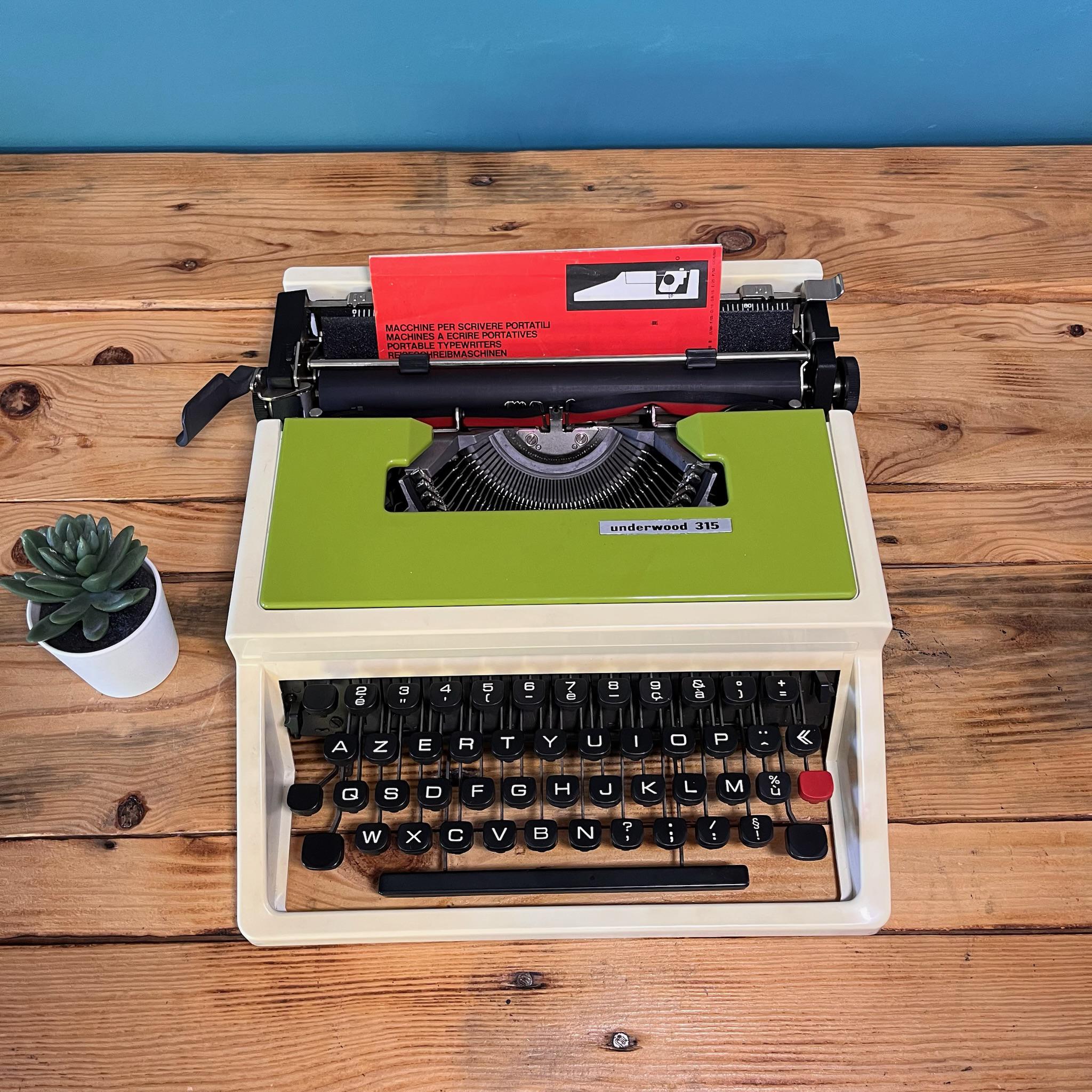 グリーンアンダーウッド315タイプライター - ヴィンテージタイプ