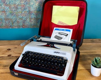 ヒサarchi TYPEWRITER ALLINONE 1948 IBM Electromatic on the Typewriter Database