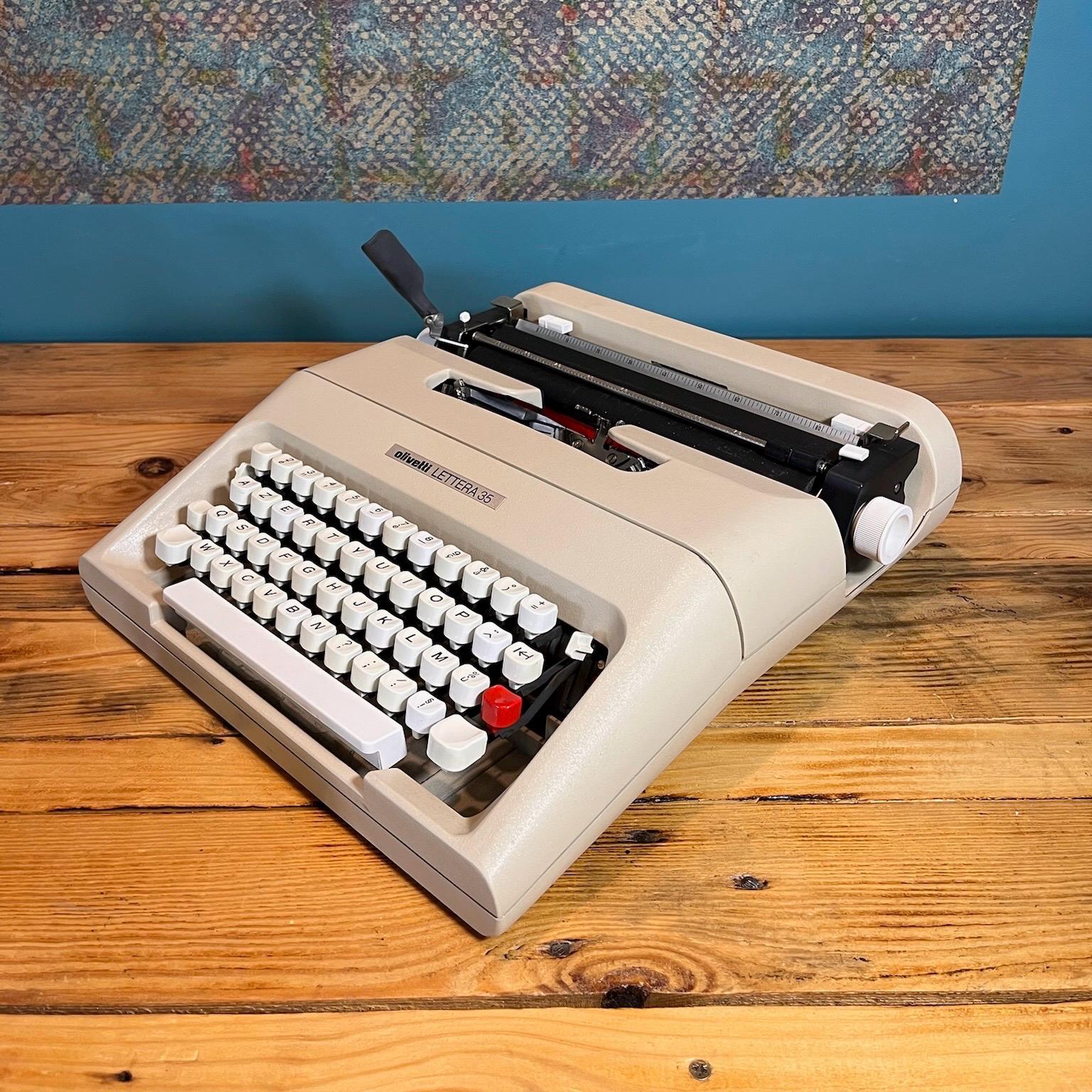 Olivetti 0 Lettera Typewriter - Restored Vintage Manual Vintage
