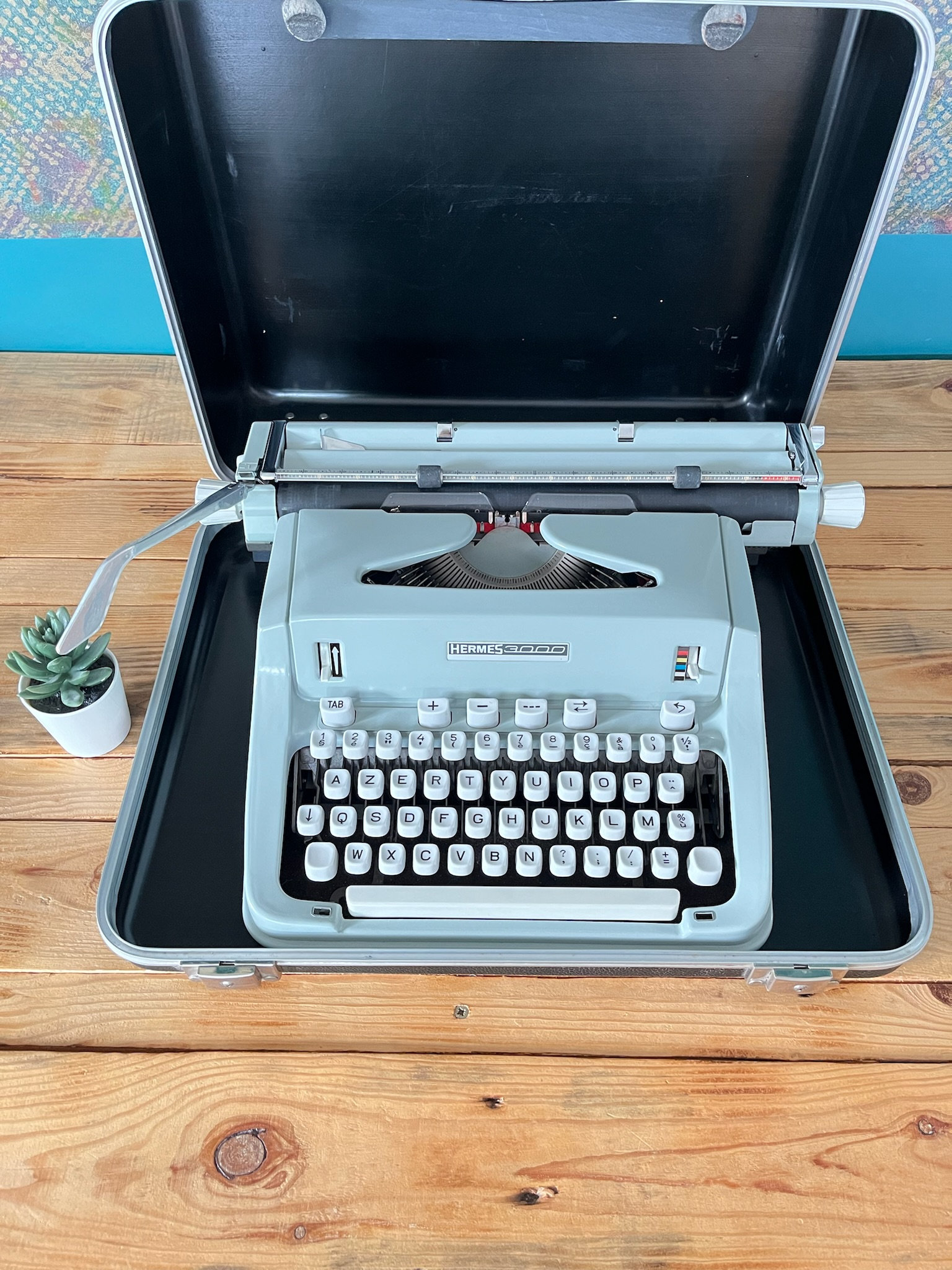 タイプライター　HERMES3000 HERMES 3000 中古タイプライター｜タイプライター専門店の尾河商会