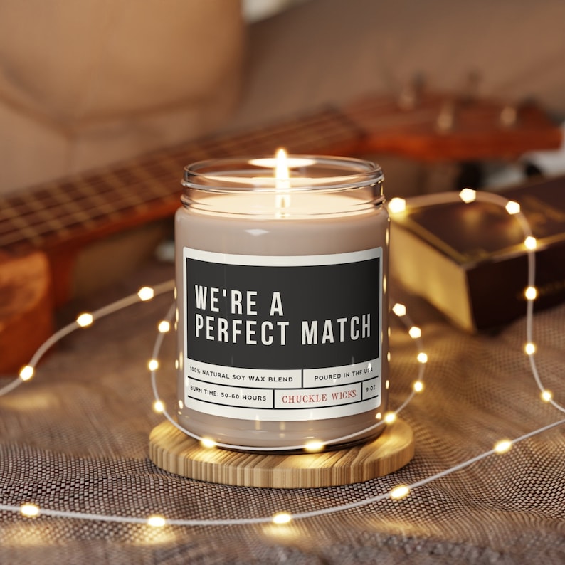 ChuckleWicks Soy Candle - Thumbnail 3