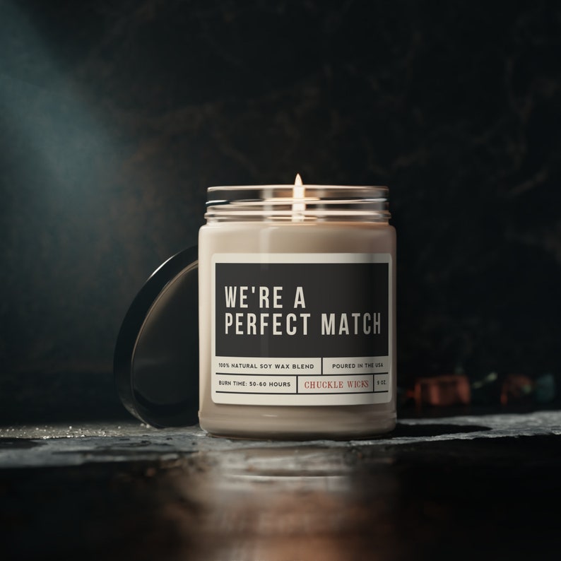 ChuckleWicks Soy Candle - Thumbnail 5
