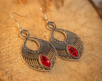 Boucles d'oreilles faites mains marocaines en argent berbère avec pierre vert rouge noir ou transparent / Bijou oriental bohême chic