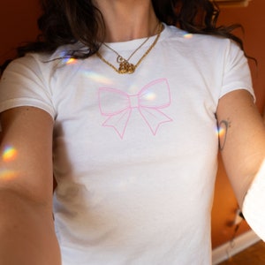 Pink Bow Baby Tee, Coquette Baby Tee, Y2k Baby Tee, Coquette Crop Top, Preppy Stuff, 90s Baby Tee, Coquette Clothing, Y2k Summer Crop Top