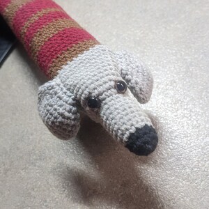 Virkmönster Hund Amigurumi Tax Krukhandtagsöverdrag (PDF på amerikansk term).
