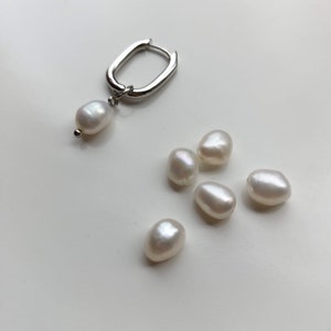 Mens single pearl earring,Small huggie hoops real pearl square hoop earrings,Mens pearl hoops,Mens mono teardrop dangle earring image 9