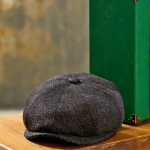 Black Herringbone Newsboy Cap,Wool ,Gray Wool cap, Flat Cap,Peaky Blinders Hat,Baker Boy Man Hat, ,Gatsby Hat,Men Christmas Gift,Gatsby  Cap