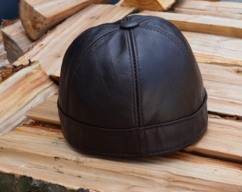 Handmade Sheepskin Leather Docker Cap: Unisex Fisherman Beanie
