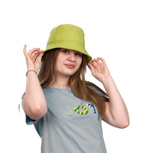 Light Green Cotton Bucket Hat: Stylish Summer Sun Protection
