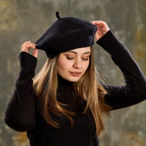 Black Crochet French Beret , Painters Hat, Crochet Women Beret,Women Winter Hat,Handmade Crochet Hat ,Handmade beret hat,Boho hippie hat