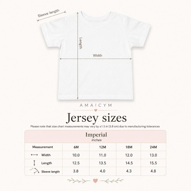 Puede incluir: Camiseta blanca con tabla de tallas en pulgadas. La tabla muestra el ancho, el largo y el largo de la manga para las tallas 6M, 12M, 18M y 24M. El texto "Jersey sizes" se muestra debajo.
