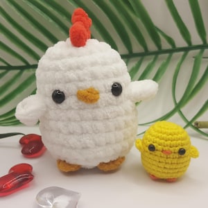 Ensemble mère et bébé oiseau au crochet : cadeau amigurumi en peluche fait main