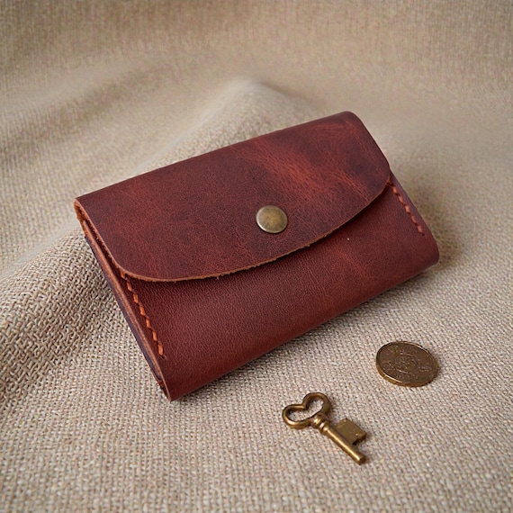 Handmade Leather Card Holder: Slim Mini Wallet (7x10cm)