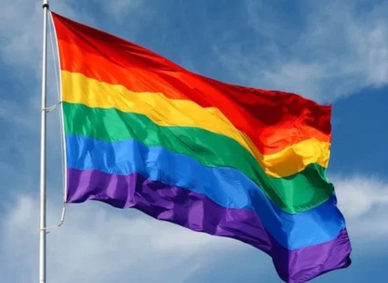 LGBT Gay Pride Rainbow Flag 5ftx3ft Qualità premium per uso interno/esterno immagine 1