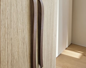 Poignées de placard en bois, longues poignées de tiroir en chêne/noyer, poignées incurvées minimalistes, quincaillerie d'armoires de cuisine moderne, fait main