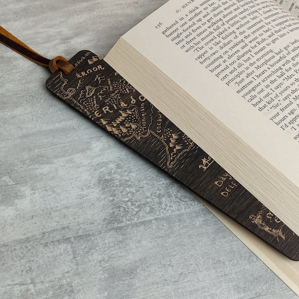 Leder und Holz Lesezeichen, benutzerdefinierte Sperrholz Lesezeichen, Herr der Ringe, Mittelerde Karte Lesezeichen